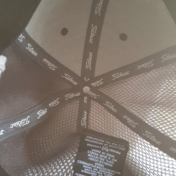 Titleist Hat - Picture 2 of 7